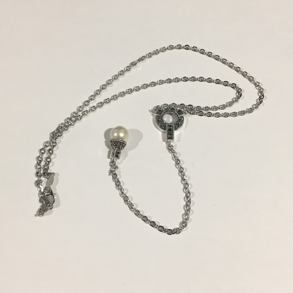 Sterling Silver Vintage Dangling Pearl Necklace - Picture 4 of 7